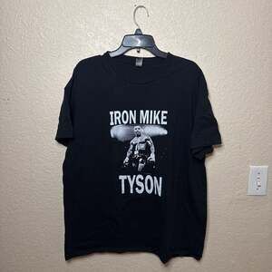 Iron Mike Tyson Boxing  T-Shirt.  Size  3XL